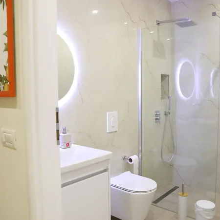 Center Cozy Modern 9/b * Τίρανα